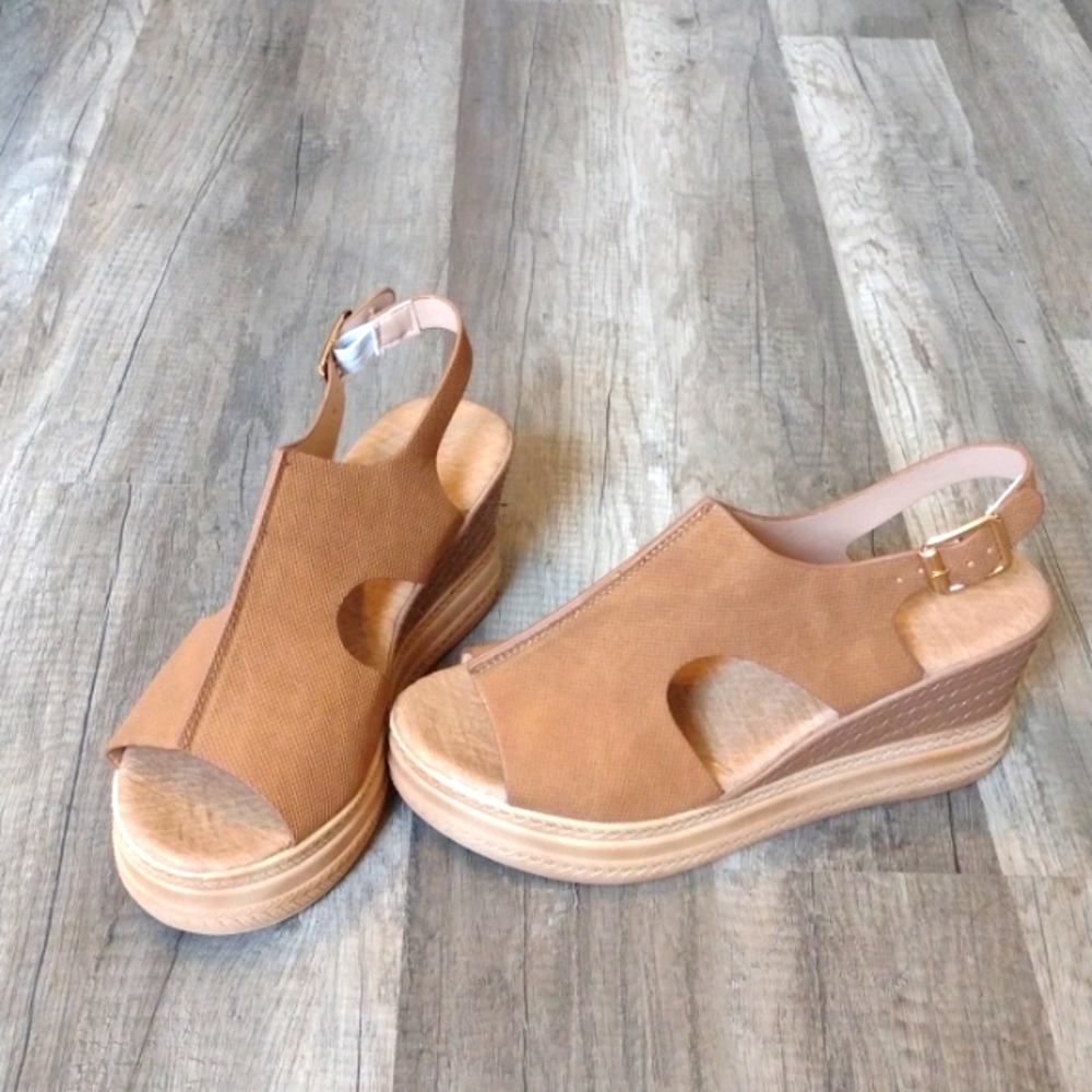 Dark tan Wedges